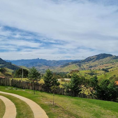 La Trinca Casas Charmosas Villa Sao Bento do Sapucai Ngoại thất bức ảnh